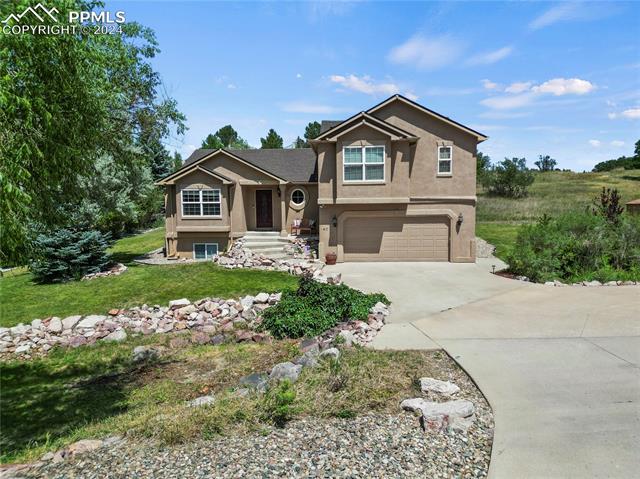 40 Pauma Valley DR – Colorado Springs